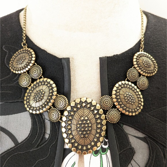 Concho Style Bib Necklace Southwest Western Statement Jewelry - Picture 1 of 6